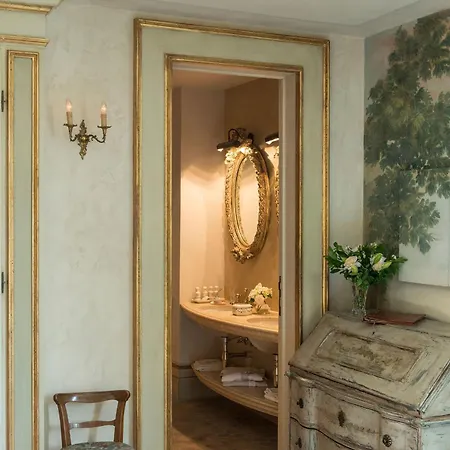 Szálloda Borgo Santo Pietro 5*