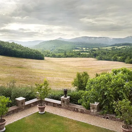 Szálloda Borgo Santo Pietro 5*