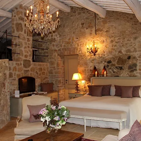 Borgo Santo Pietro 5*