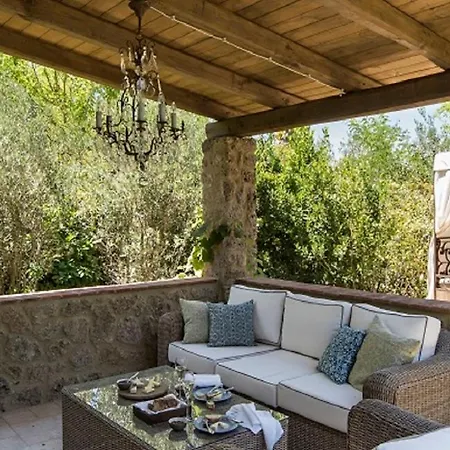 Borgo Santo Pietro Hotell 5*