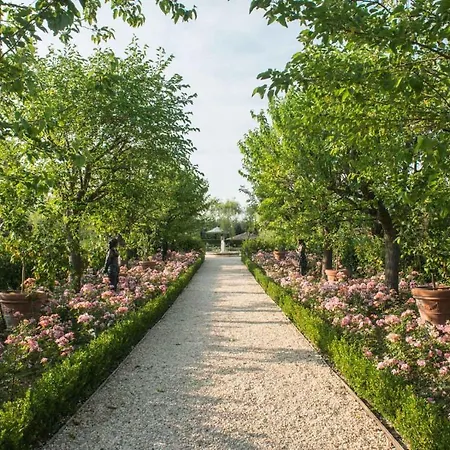 Borgo Santo Pietro Hotell Chiusdino